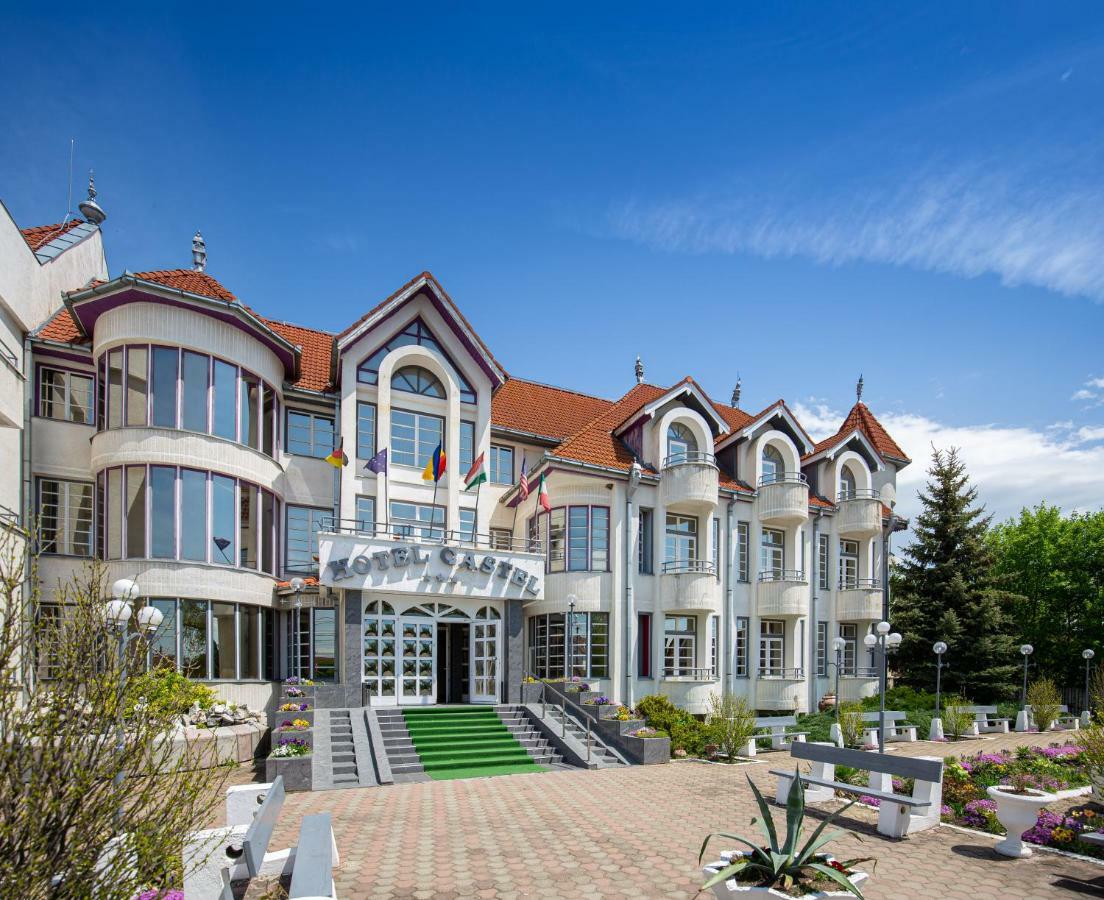 Hotel Castel Sfântu-Gheorghe Exteriér fotografie